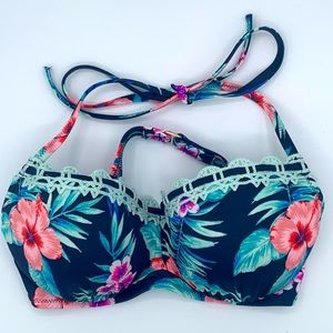 Shade and Shore floral print bikini swimsuit top women’s size 34B top only